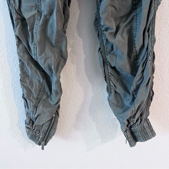 Derek Lam 10 Crosby Size 2 Green Contrast Stitch Utility Joggers Pants - Picture 2 of 8